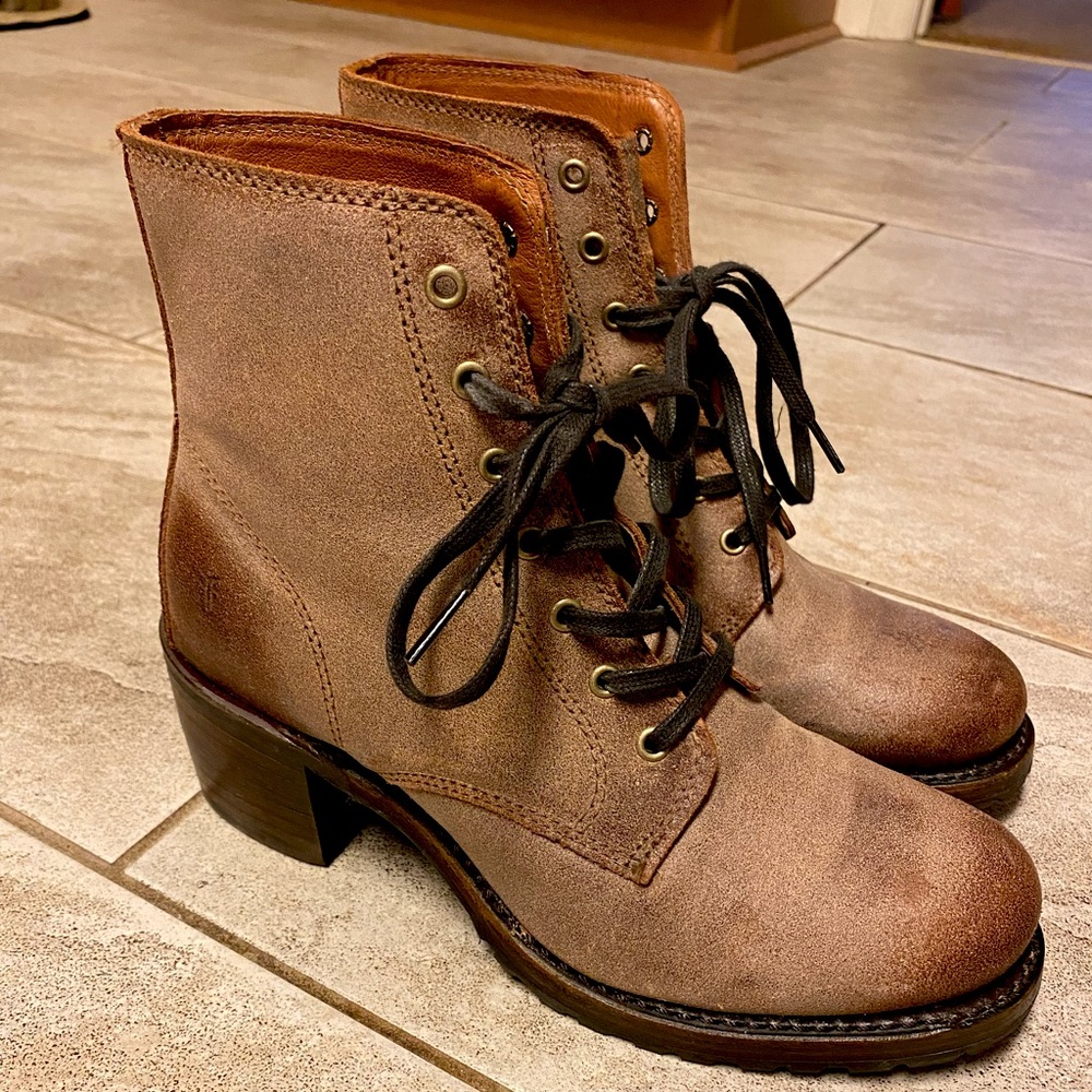 Frye Sabrina 6G Boots